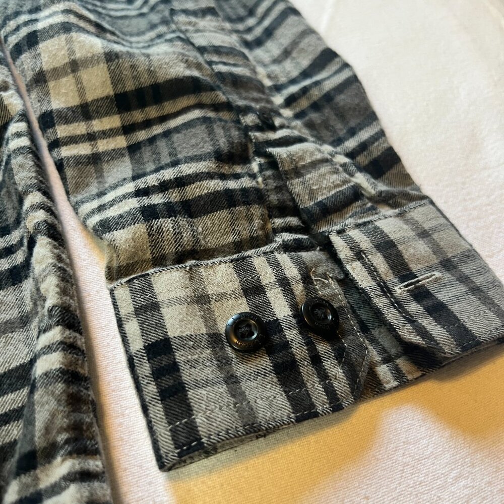 L.L.Bean Scotch Plaid Flannel Shirt Slightly Fitted Grey 100% Cotton Large - Picture 10 of 10